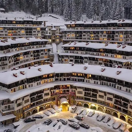 Grand Monastery Apartment *